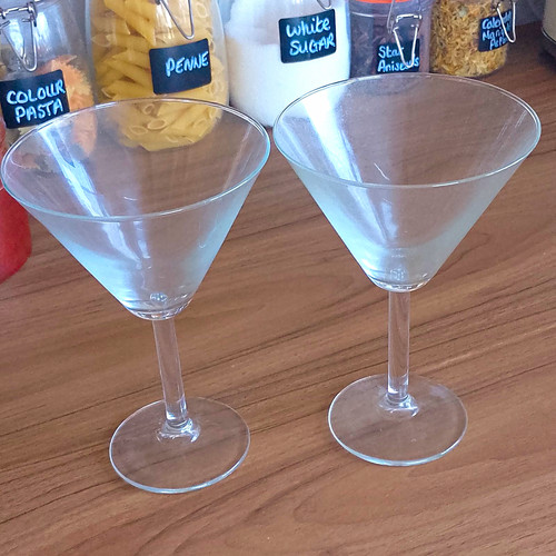 Clear glass stemmed - glass,