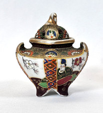 Japanese Incense Burner Handpainted satsuma Style with Samurai Kabuki Cherry Art