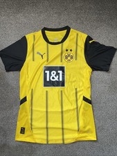Borussia Dortmund Adult Medium Shirt