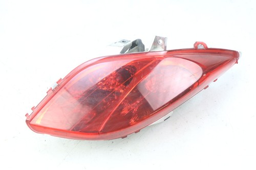 Right tail light yamaha - right,