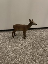 Schleich 14630 Red Deer Doe Model Plastic Toy Figure Red Female Animal
