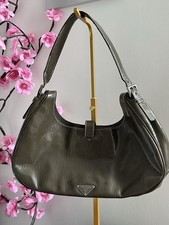 Vintage PRADA Vernice Olive
