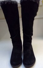 MARKS AND SPENCER FOOTGLOVE