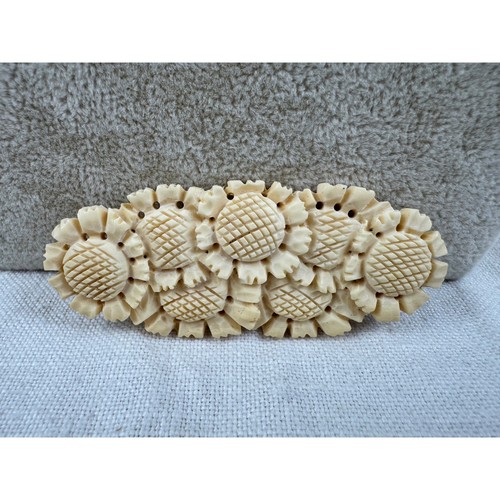 Vintage hand carved - vintage,