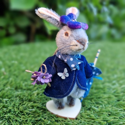 Rabbit with brolly - with, puzzle
