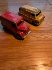 2 Dinky Vans for Restoration Bedford 482 Dinky Toys   and   Trojan 451 Dunlop 