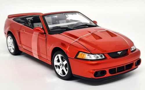 Maisto ford mustang - 1/18, svt