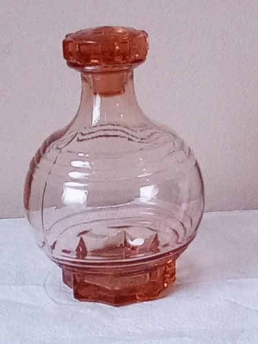 Art deco carafe decanter - art, carafe/decanter