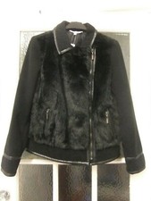 Black jacket with Faux Fur on