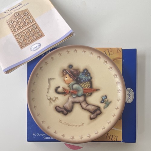 Goebel hummel miniature - goebel, m.i.