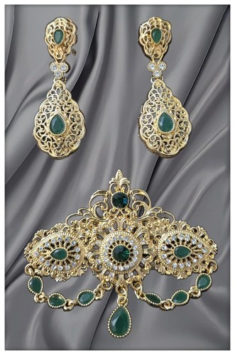 Beautiful green gem detail - green,