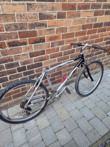 Carrera vulcan mountain bike - carrera,