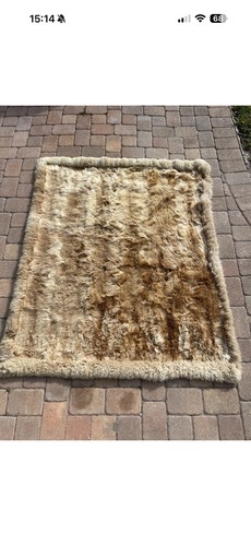 Alpaca fur rug has - rug,,