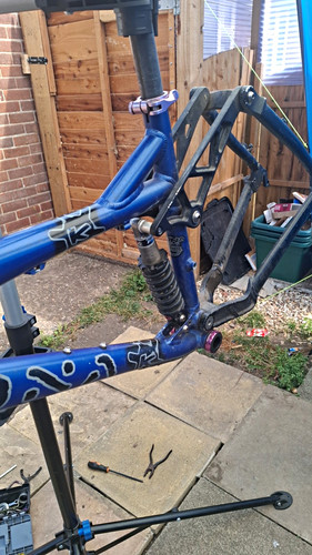 Kona full suspension mountain - full,