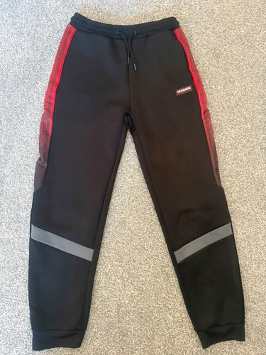 Mckenzie black and red - and,