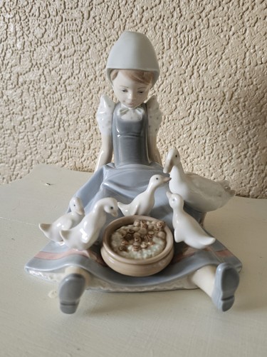 Lladro porcelain figurine 5074 - lladro,