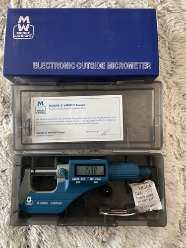 Moore and wright digitronic - wright,