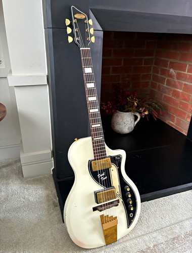Supro dual tone electric - dual,