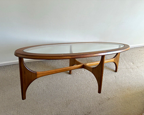 Plan oval coffee table - g,