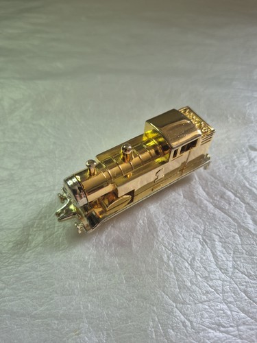 Vintage 1995 ertl gold - vintage,