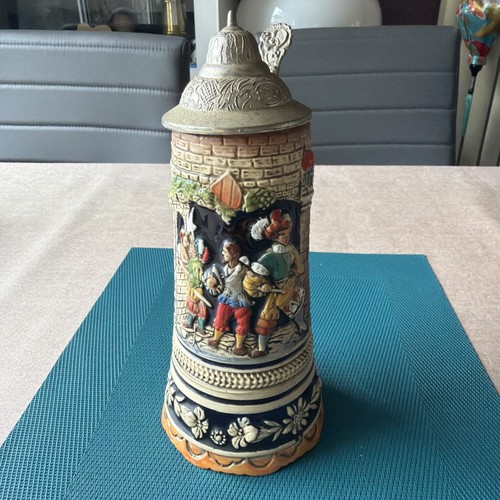 Vintage musical wind - wind, up