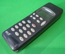 Vintage 1992 Nokia 100 THX-91X ETACS Analogue Brick Early Mobile Phone