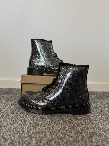Brand new martens 1460 - brand,