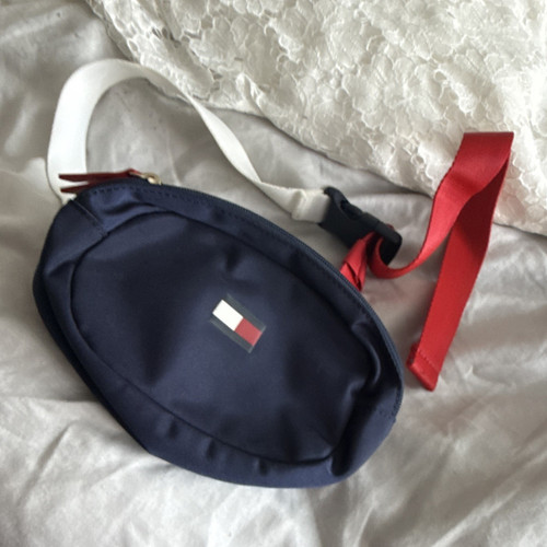 Tommy hilfiger navy bumbag - hilfiger,