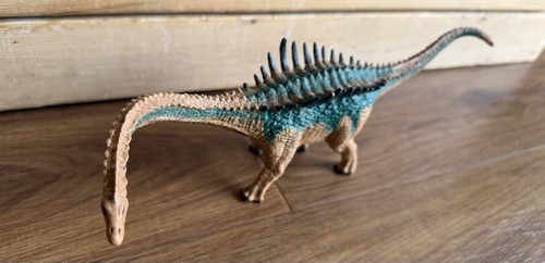 Schleich agustinia dinosaur - schleich,