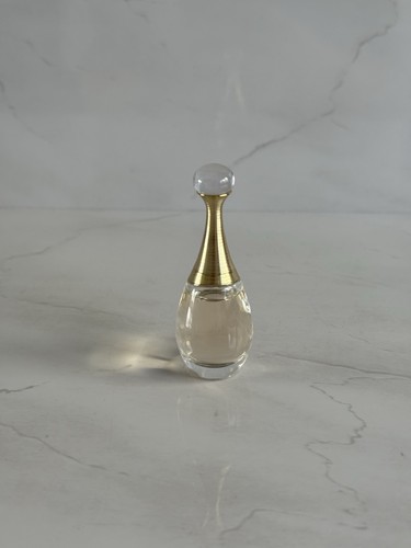 Christian dior adore - dior, 5ml