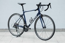 Road Bicycle Giant Contend 1 M/L 56cm Shimano Sora Excellent Condition 