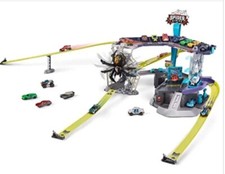 Race track - Metal Machines Spider Strike Playset Zuru
