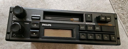 Philips dc751 60s car radio - philips,