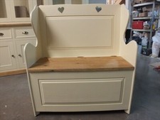 3' PAINTED HEARTS MONKS BENCH