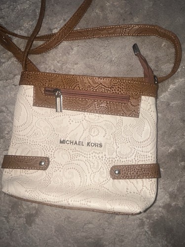 Michael kors crossbody - michael,