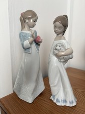 Lladro 2 Figurines Lovely
