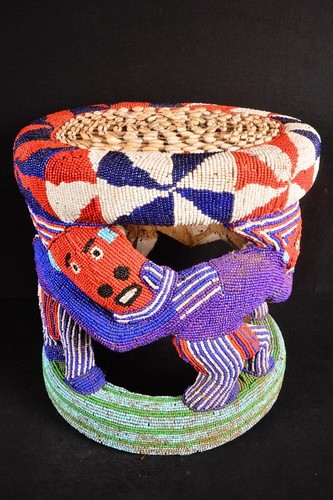 Primitive african bamun - a,