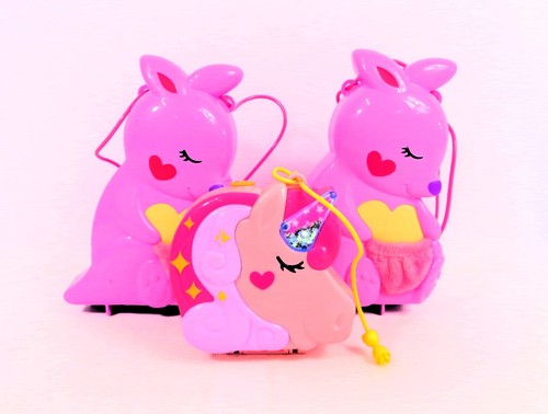 Small bundle polly pocket - of, 3