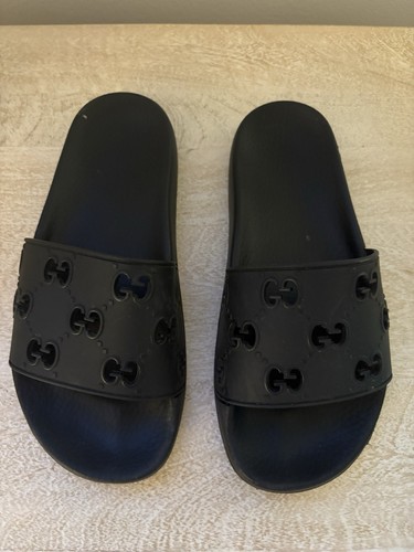 Gucci womens black logo slide - black,