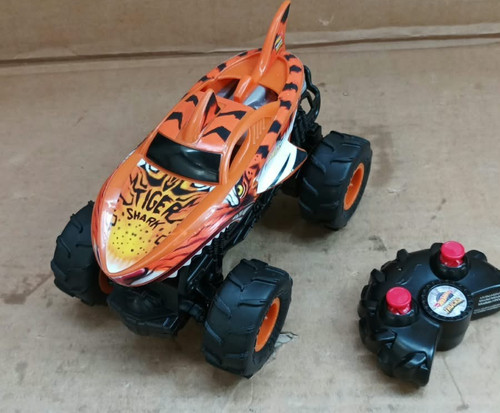 Remote control monster truck - control,
