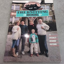 1989 Emmerdale Farm The Knitting Book Vintage Patterns
