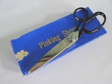 Vintage Pinking Shears Scissors 1960s Steel Tailors Sewing Boxed Dressmaking 60s