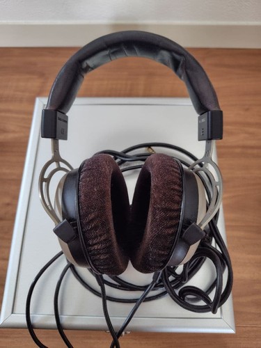 Beyerdynamic 1st gen - t1,