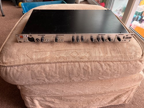 Focusrite platinum trak - platinum,