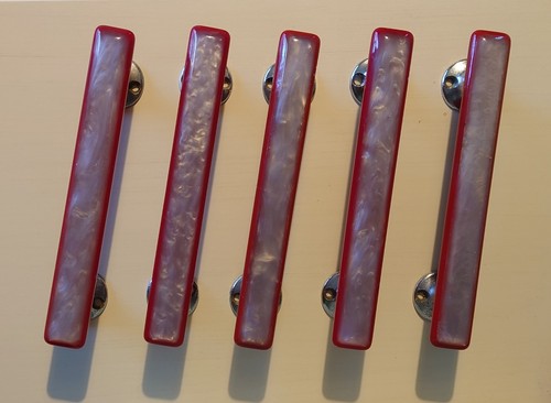 Pink white pearlescent - &,