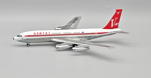 200 qantas boeing 707 - 1/200,