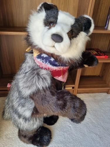 Charlie bears wildwood badger - charlie,