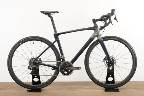 2020 54cm specialized roubaix - 54cm,