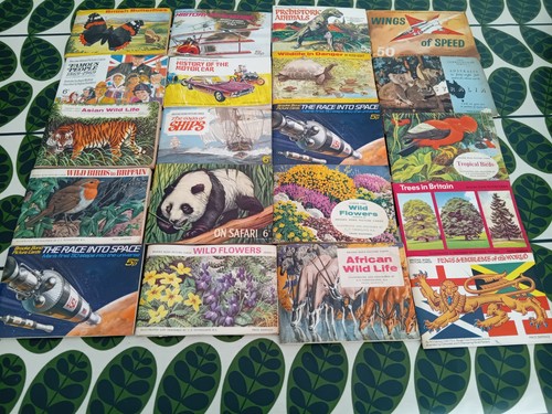 Brooke bond books plus - bond,