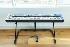 Roland rd2000 - roland,